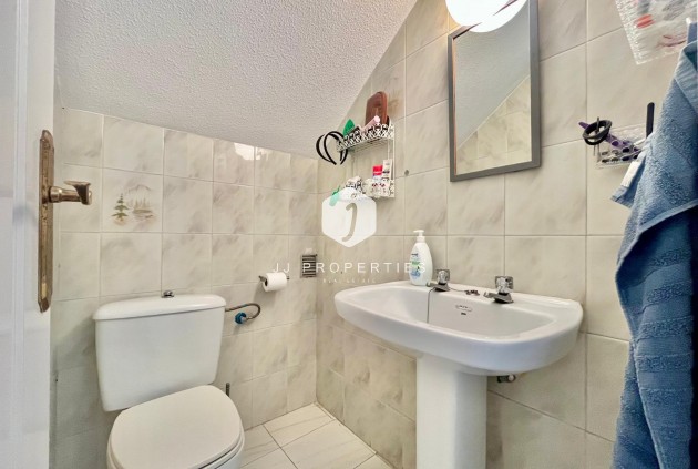 Aus zweiter Hand - Wohnung -
Torrevieja - Playa de los Locos