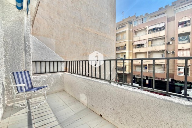 Aus zweiter Hand - Wohnung -
Torrevieja - Playa de los Locos