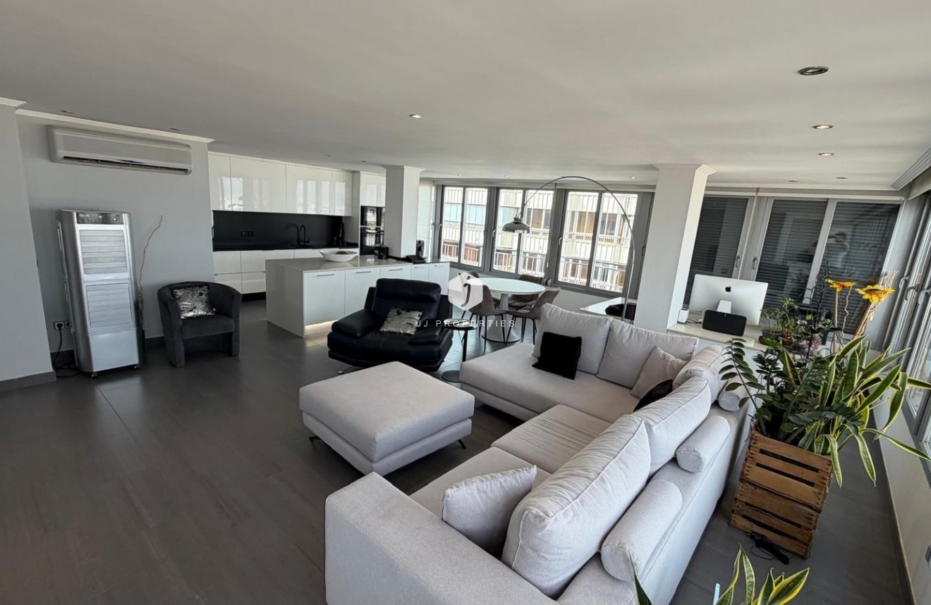 Resale - Apartment / flat -
Torrevieja - Acequion