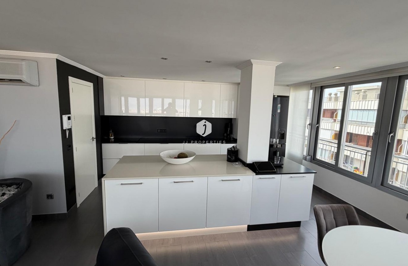 Resale - Apartment / flat -
Torrevieja - Acequion