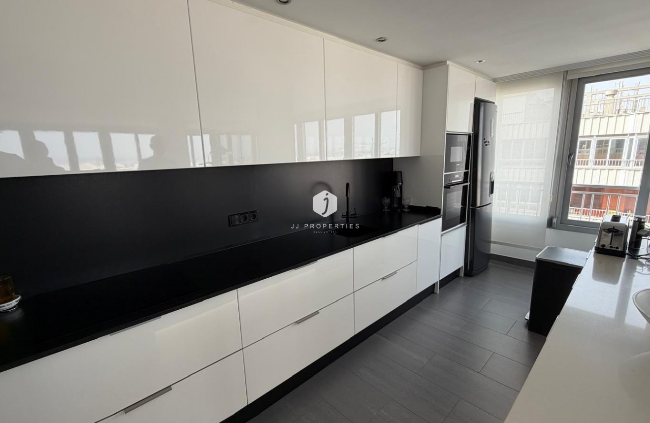 Resale - Apartment / flat -
Torrevieja - Acequion