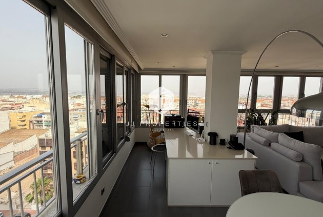 Resale - Apartment / flat -
Torrevieja - Acequion