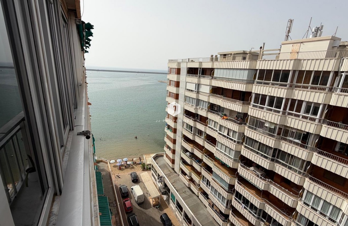 Resale - Apartment / flat -
Torrevieja - Acequion