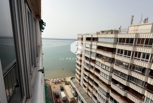 Resale - Apartment / flat -
Torrevieja - Acequion