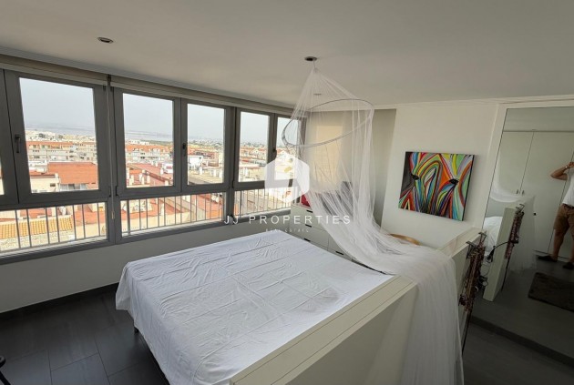 Resale - Apartment / flat -
Torrevieja - Acequion