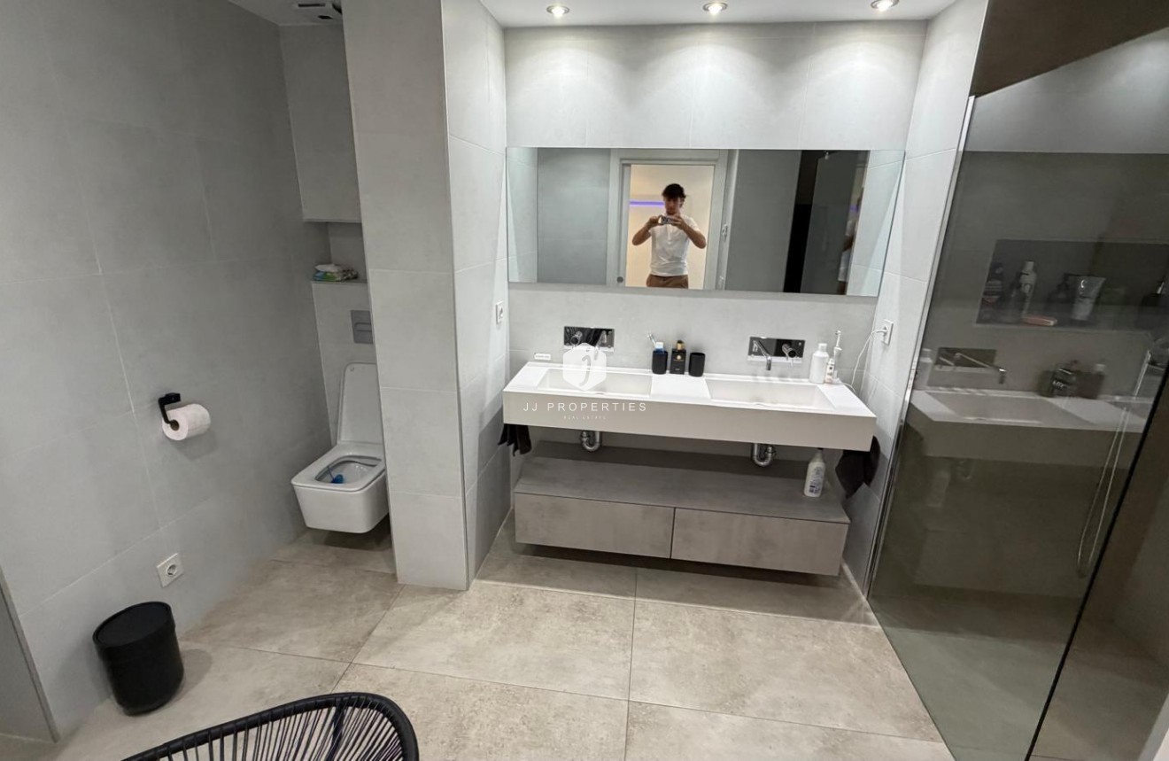 Resale - Apartment / flat -
Torrevieja - Acequion