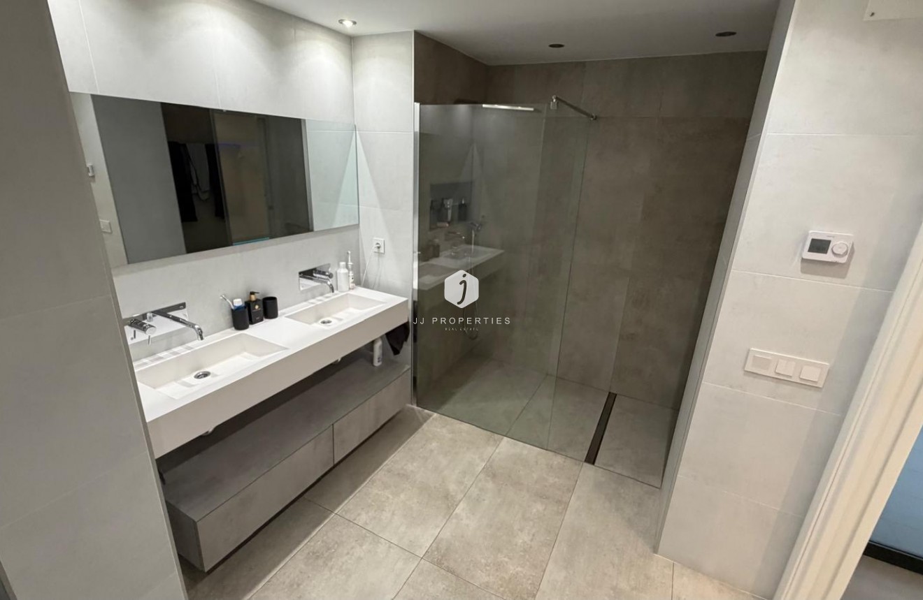 Resale - Apartment / flat -
Torrevieja - Acequion