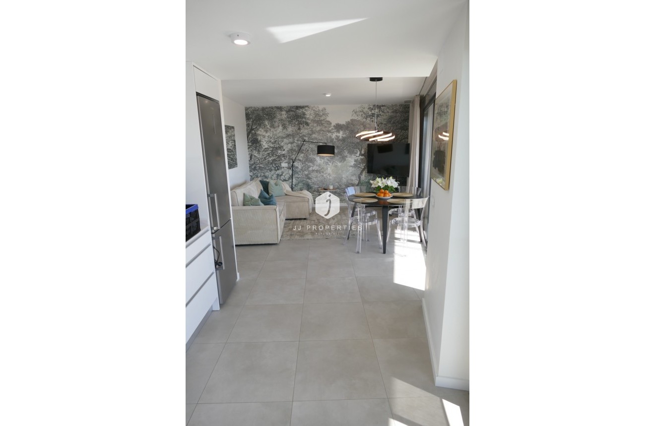 Resale - Apartment / flat -
Dehesa de Campoamor - Costa Blanca
