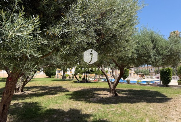 D'occasion - Appartement -
Orihuela Costa - Costa Blanca