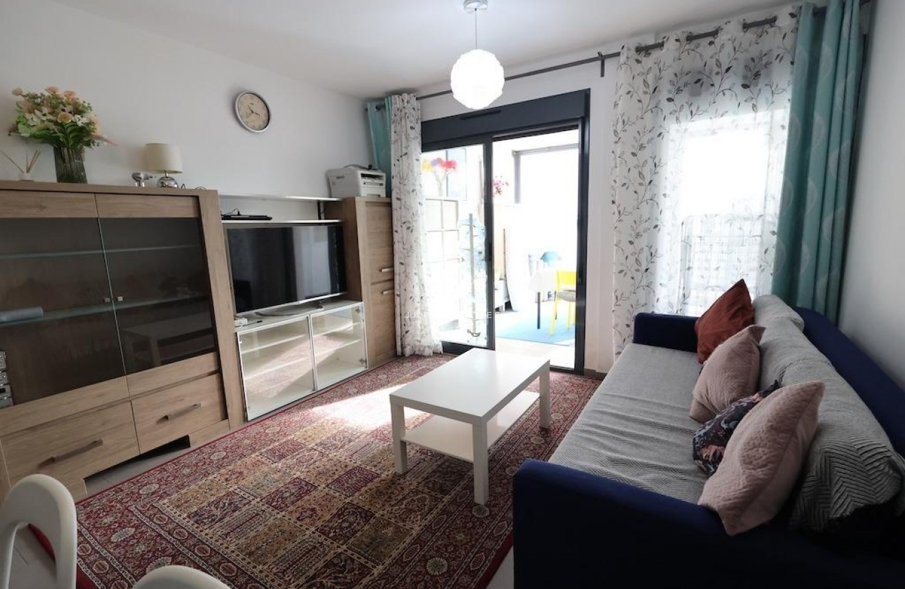 D'occasion - Bungalow -
Orihuela Costa - Costa Blanca