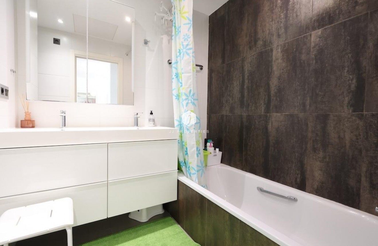 D'occasion - Bungalow -
Orihuela Costa - Costa Blanca