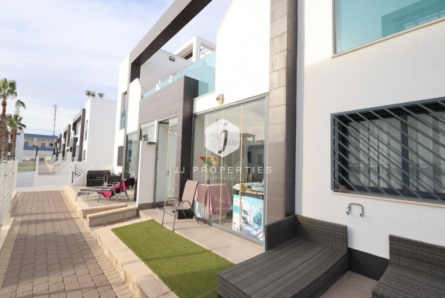 D'occasion - Bungalow -
Orihuela Costa - Costa Blanca