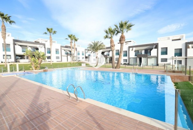 D'occasion - Bungalow -
Orihuela Costa - Costa Blanca