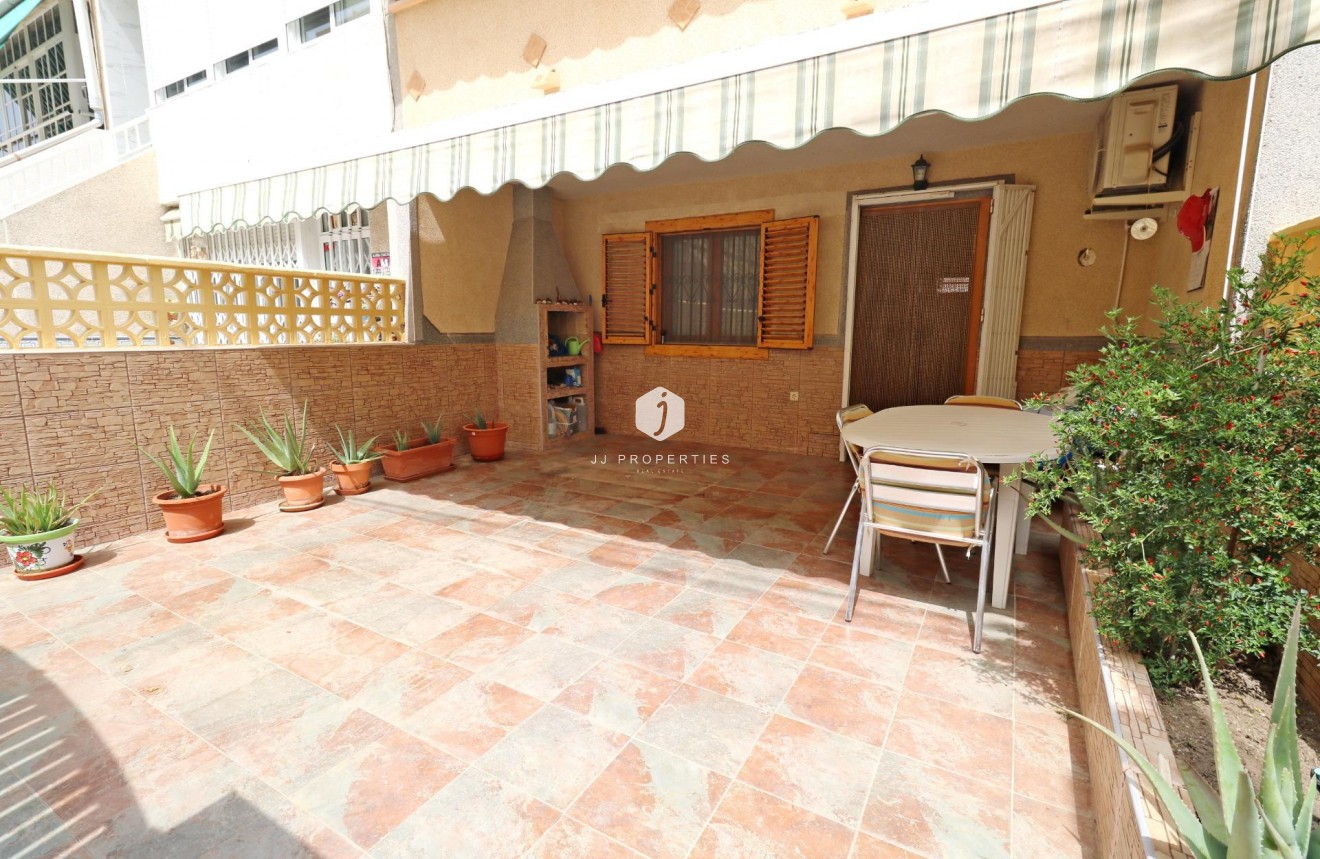 Tweedehands - Chalet -
Torrevieja - Playa de los Naufragos