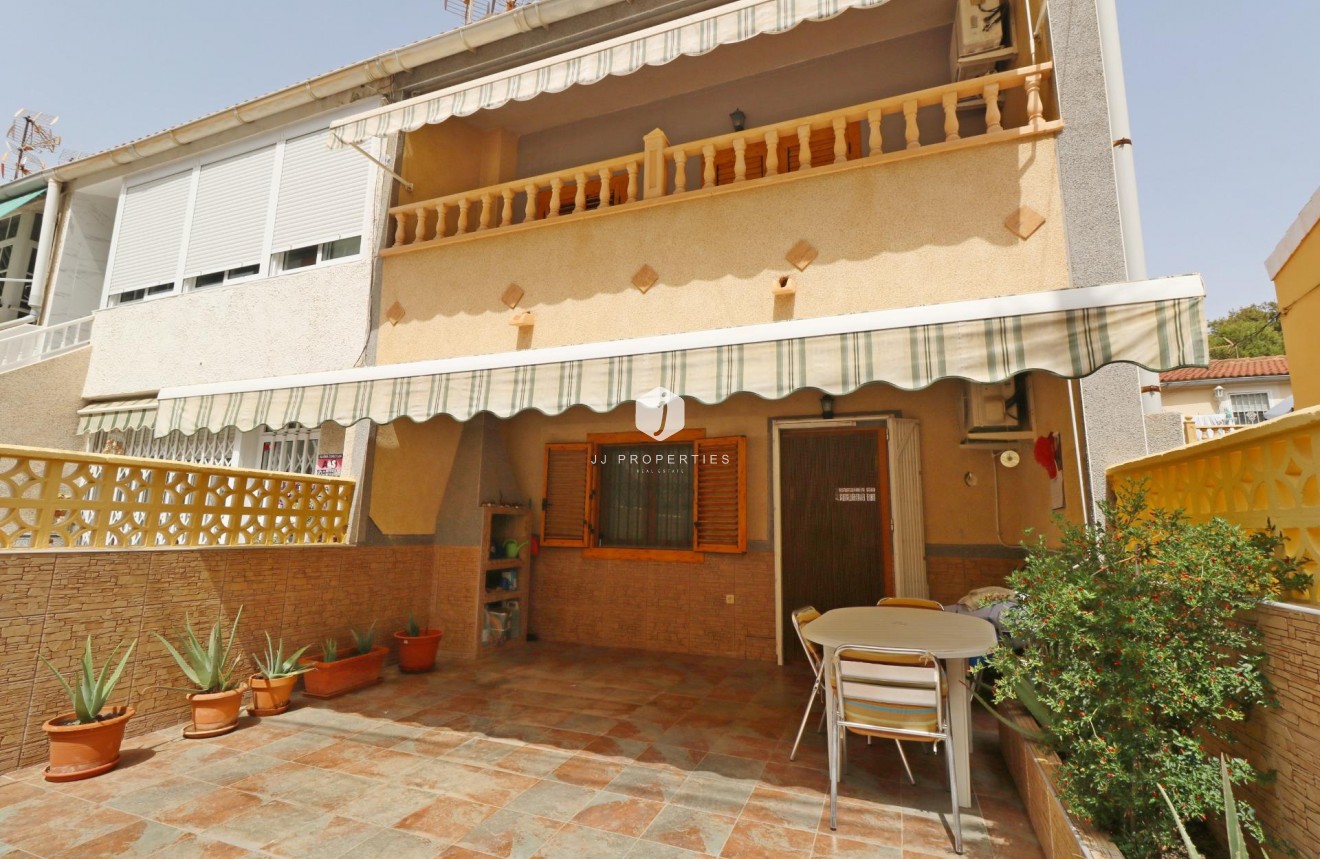 Tweedehands - Chalet -
Torrevieja - Playa de los Naufragos