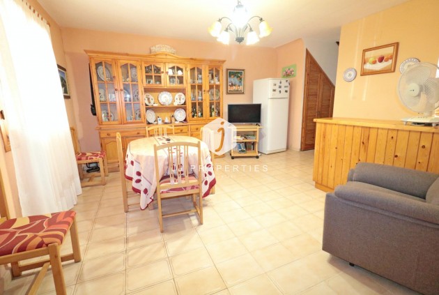 Tweedehands - Chalet -
Torrevieja - Playa de los Naufragos