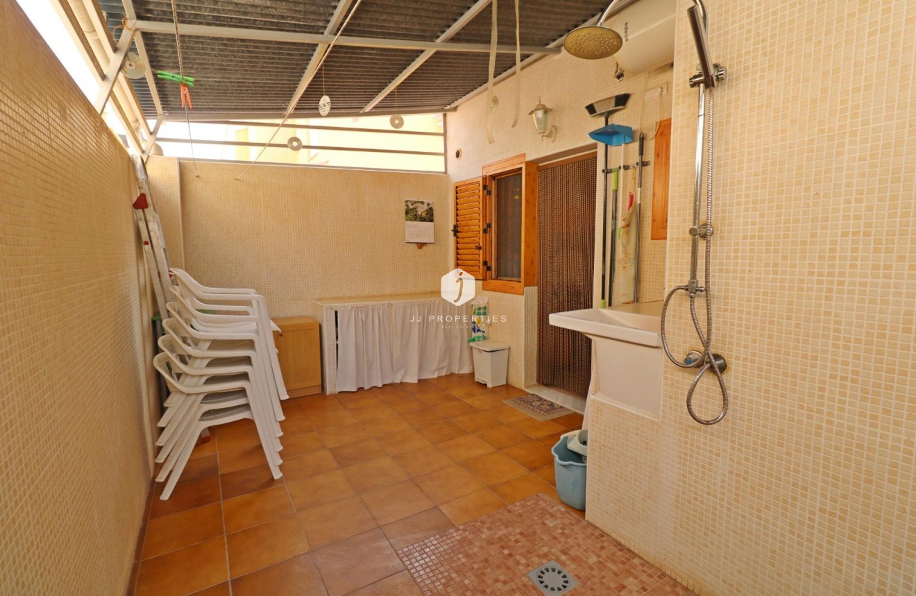 Tweedehands - Chalet -
Torrevieja - Playa de los Naufragos