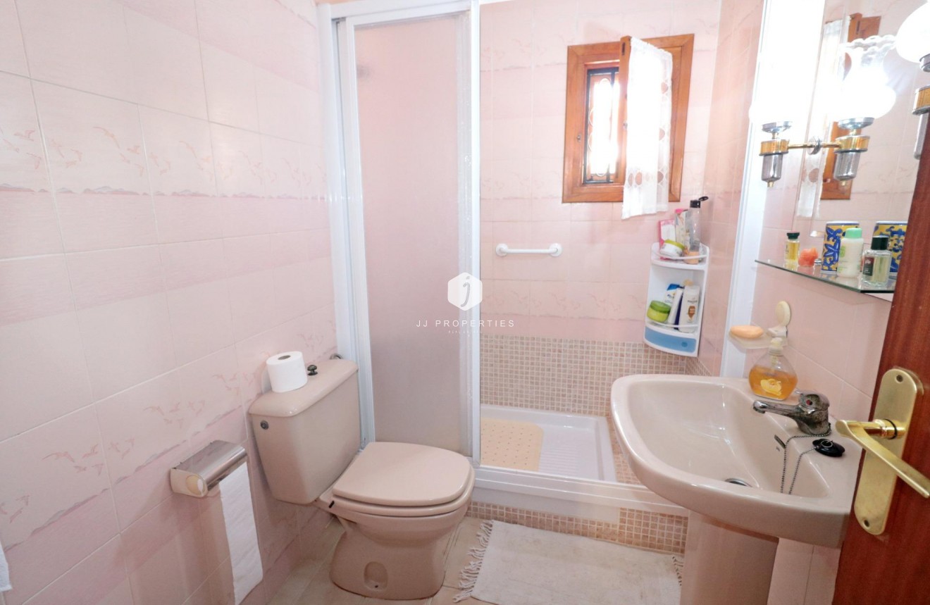 Tweedehands - Chalet -
Torrevieja - Playa de los Naufragos
