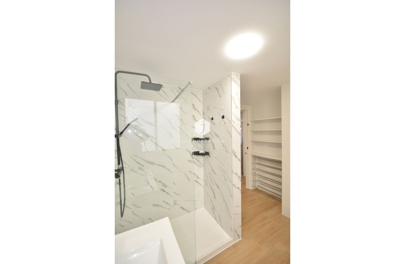 Resale - Apartment / flat -
Guardamar del Segura - Costa Blanca