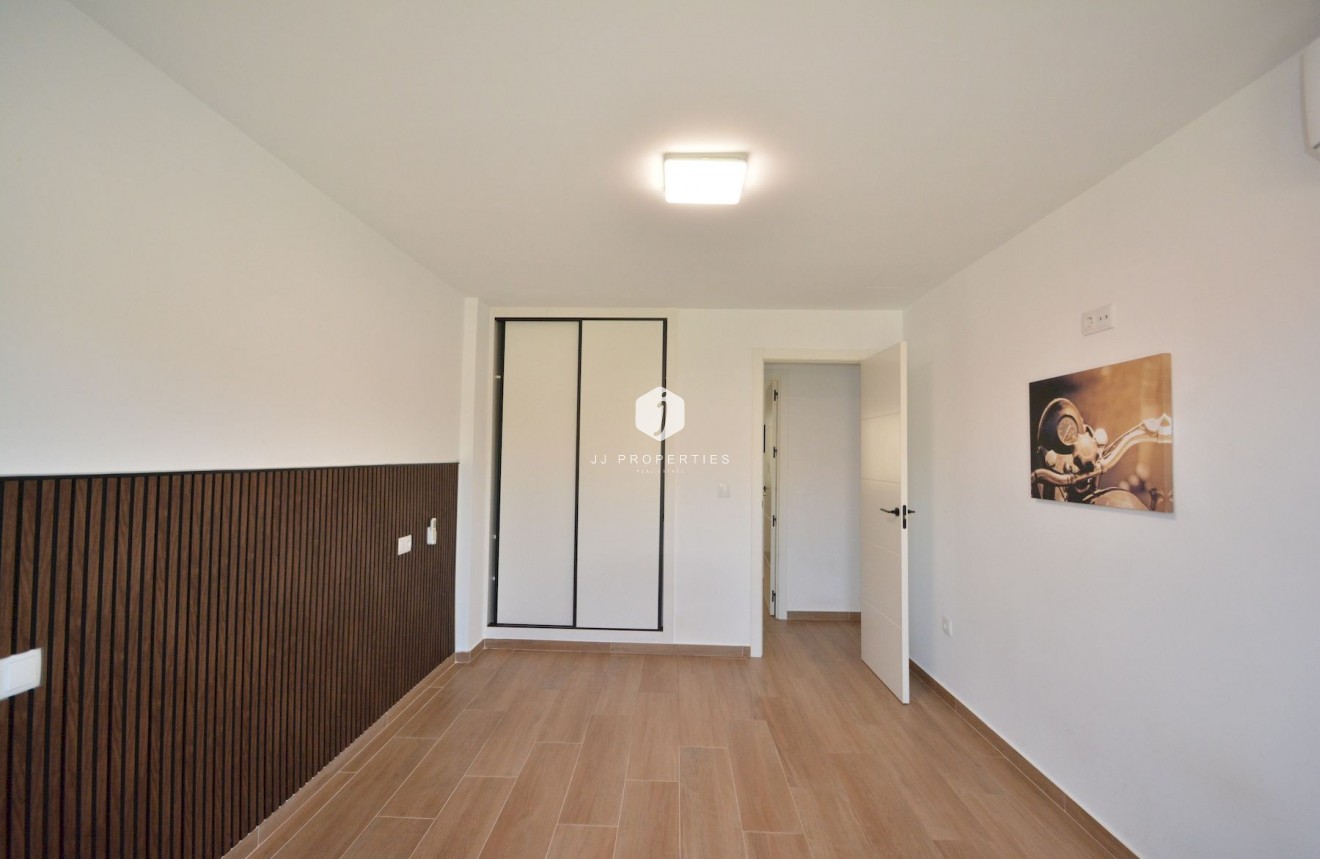 Resale - Apartment / flat -
Guardamar del Segura - Costa Blanca