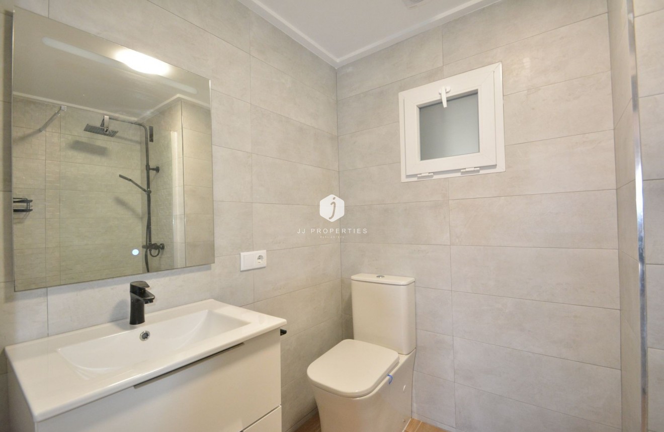 Resale - Apartment / flat -
Guardamar del Segura - Costa Blanca
