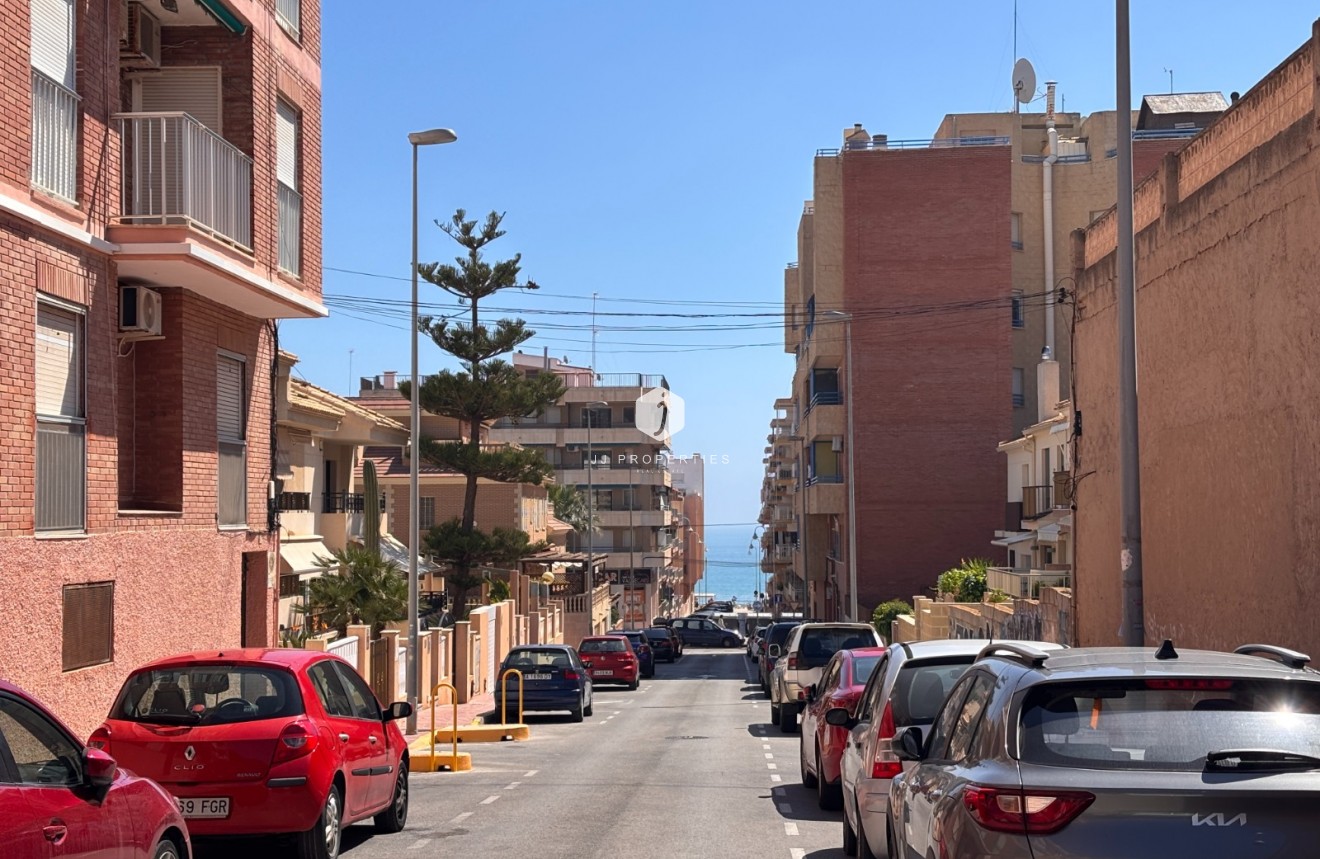 Resale - Apartment / flat -
Guardamar del Segura - Costa Blanca