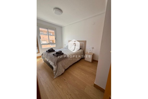 Resale - Apartment / flat -
Torrevieja - Costa Blanca