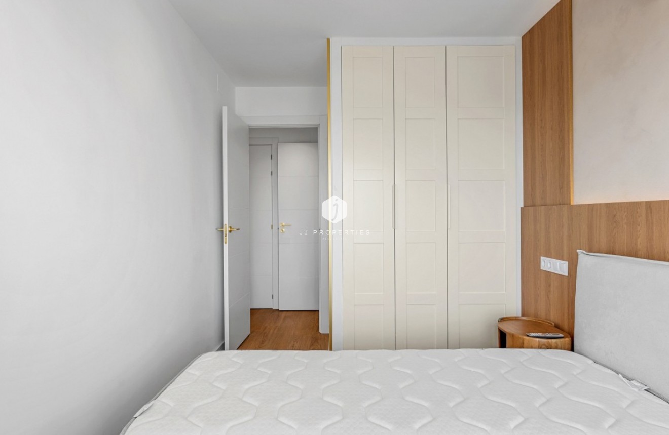 Resale - Apartment / flat -
Orihuela Costa - Costa Blanca