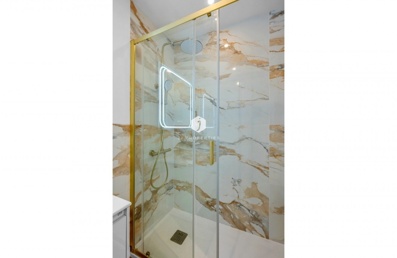 Resale - Apartment / flat -
Orihuela Costa - Costa Blanca