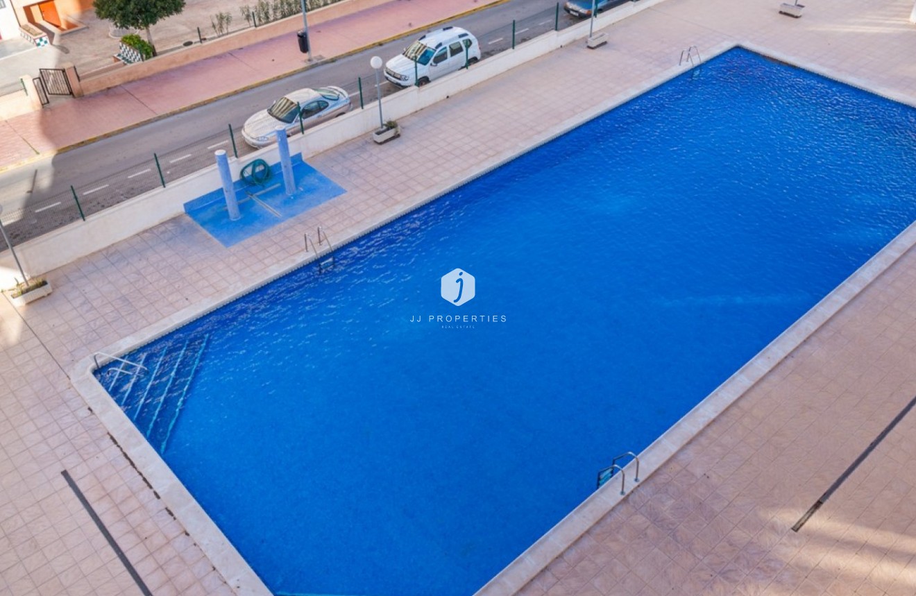 Resale - Apartment / flat -
Orihuela Costa - Costa Blanca