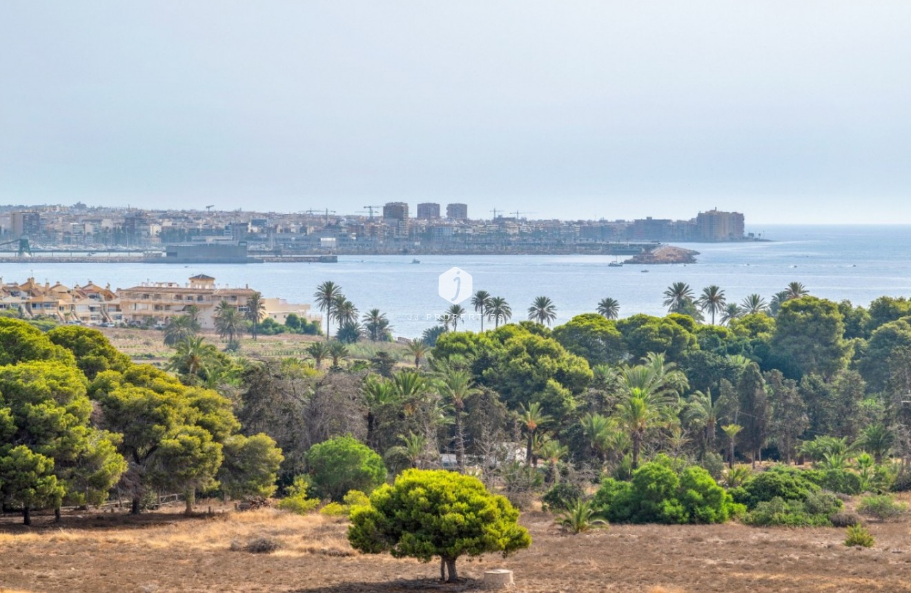 Resale - Apartment / flat -
Orihuela Costa - Costa Blanca