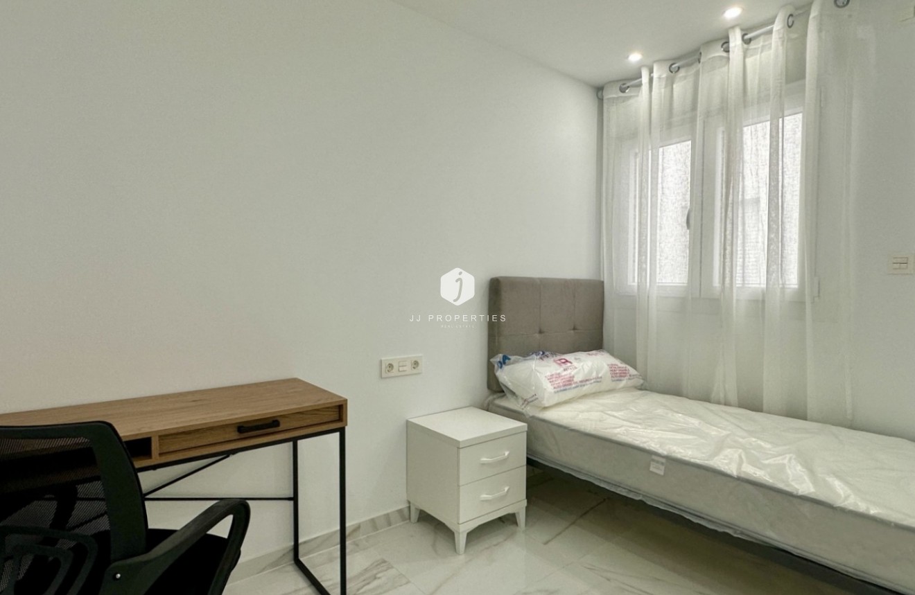 Aus zweiter Hand - Wohnung -
Torrevieja - Costa Blanca