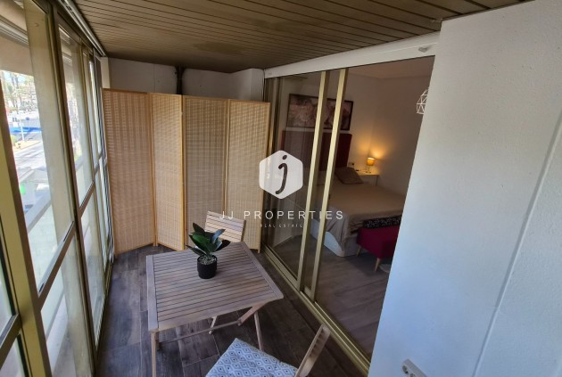 Z drugiej ręki - Mieszkanie w bloku -
Torrevieja - Costa Blanca