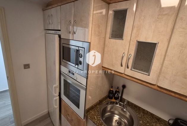 Z drugiej ręki - Mieszkanie w bloku -
Torrevieja - Costa Blanca