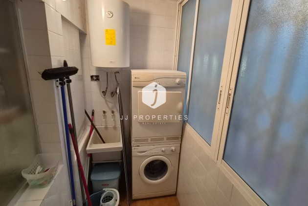 Z drugiej ręki - Mieszkanie w bloku -
Torrevieja - Costa Blanca