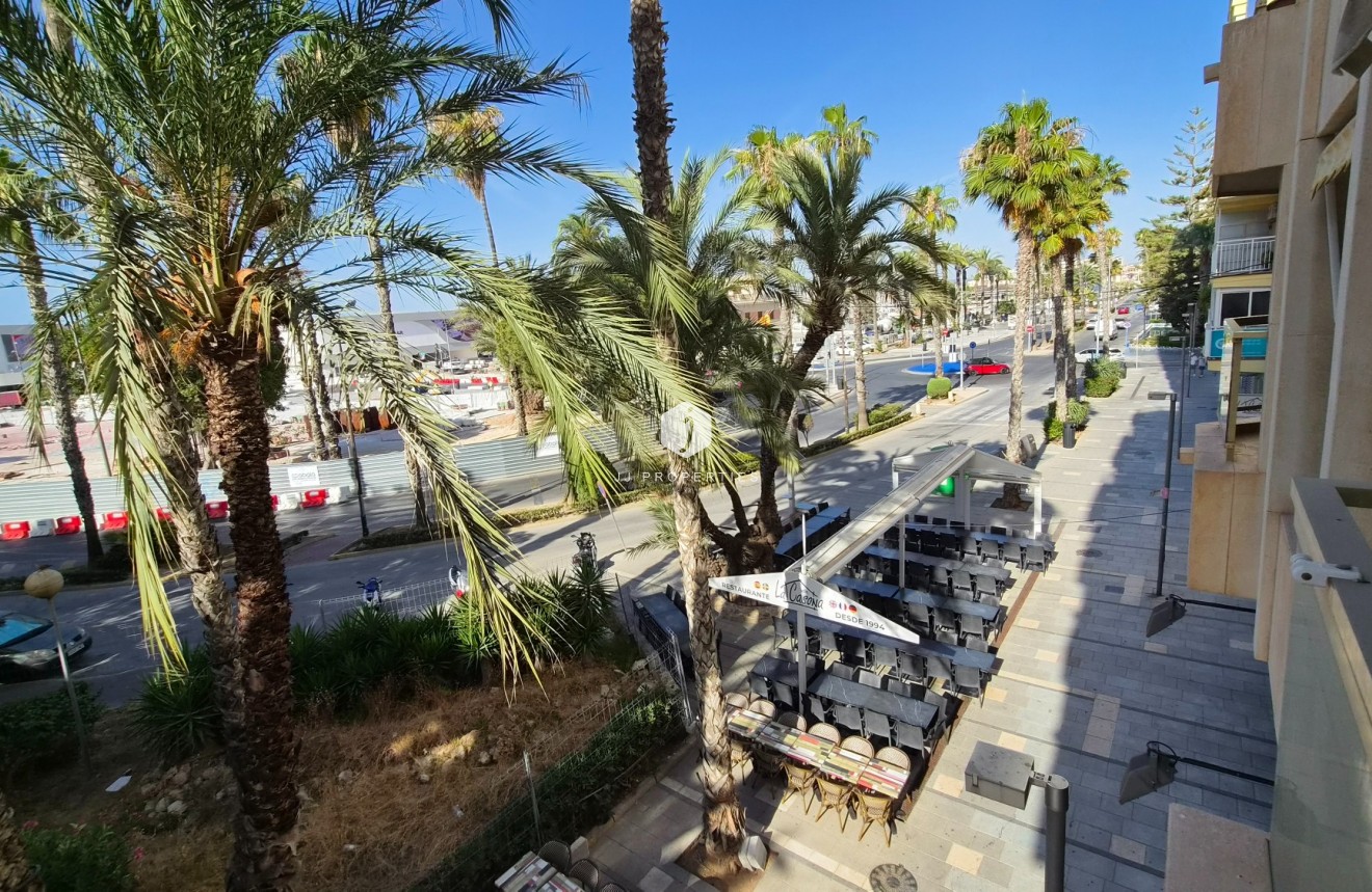 Z drugiej ręki - Mieszkanie w bloku -
Torrevieja - Costa Blanca