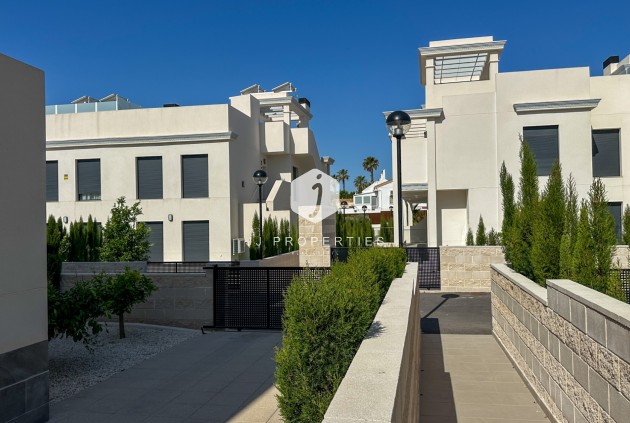 Segunda mano - Bungalow -
Ciudad Quesada - Costa Blanca