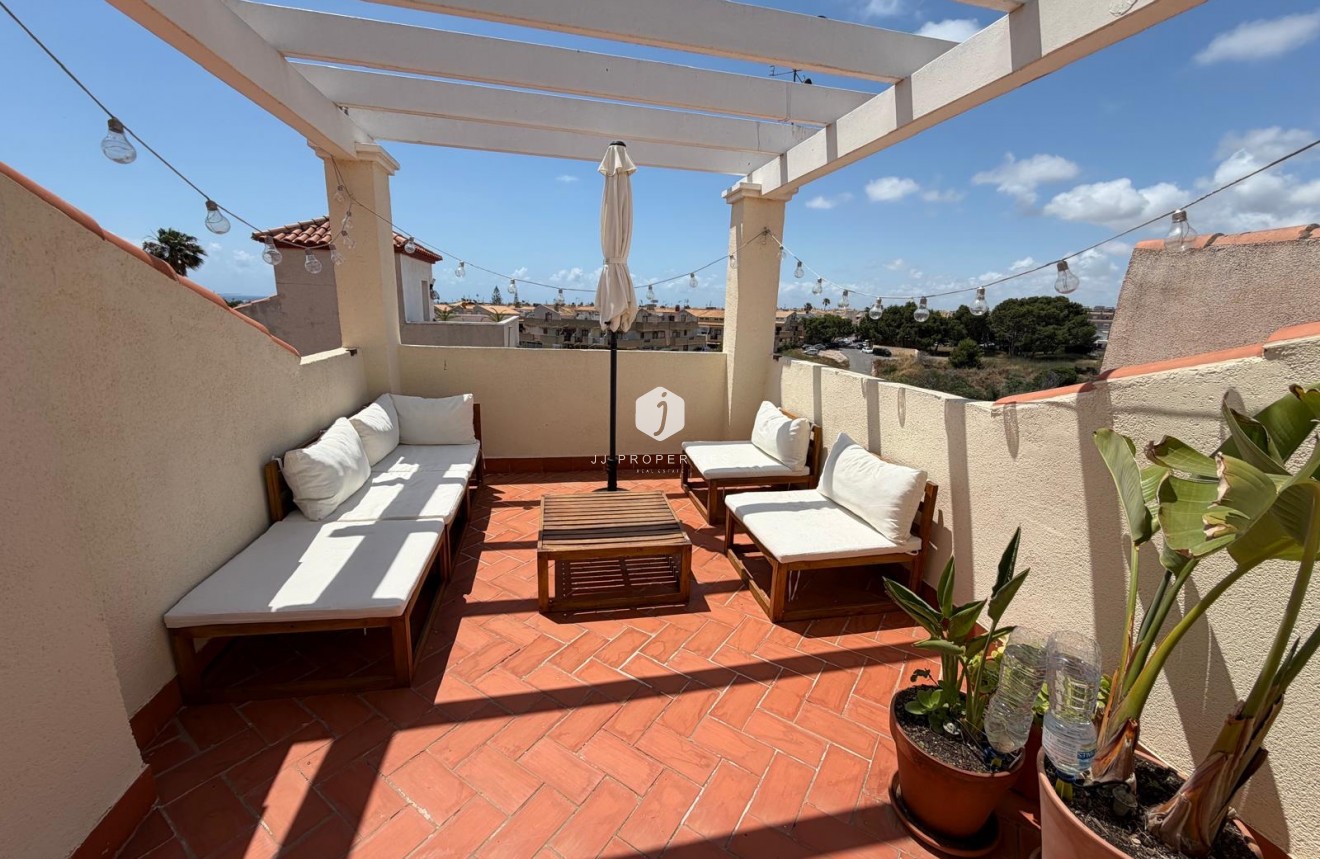 Aus zweiter Hand - Bungalow -
Orihuela Costa - Costa Blanca