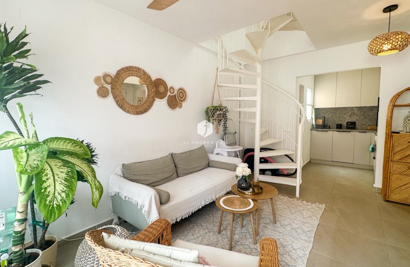 Aus zweiter Hand - Bungalow -
Orihuela Costa - Costa Blanca