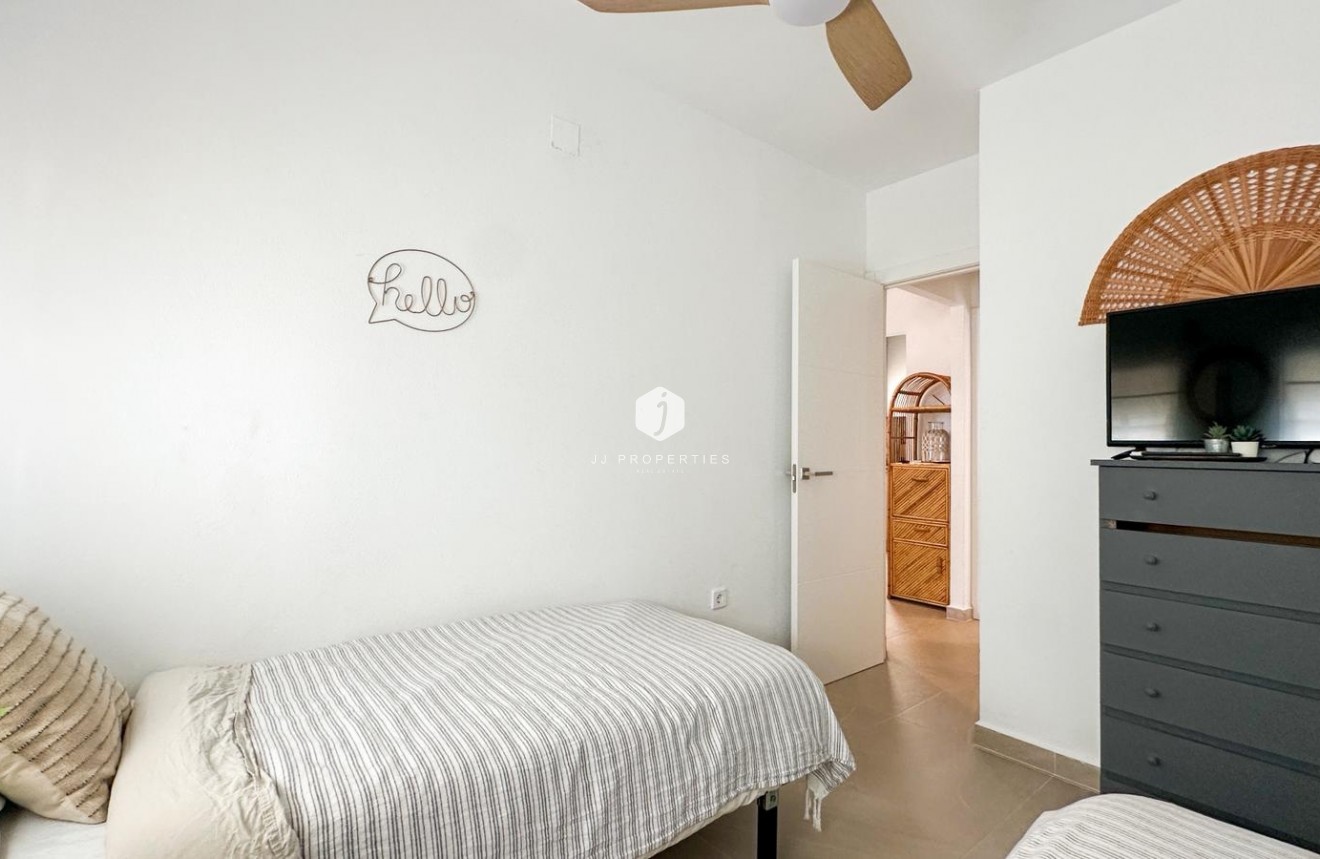 Aus zweiter Hand - Bungalow -
Orihuela Costa - Costa Blanca