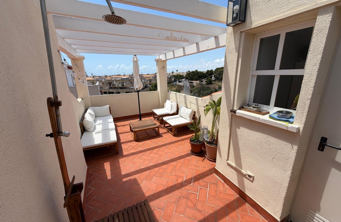Aus zweiter Hand - Bungalow -
Orihuela Costa - Costa Blanca