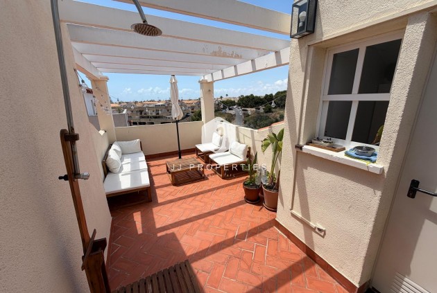 Aus zweiter Hand - Bungalow -
Orihuela Costa - Costa Blanca