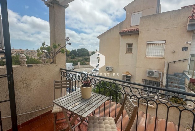 Aus zweiter Hand - Bungalow -
Orihuela Costa - Costa Blanca