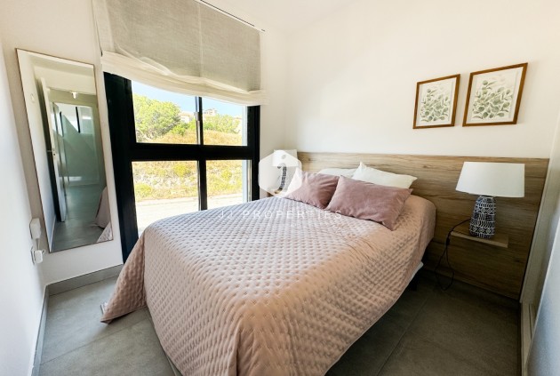 Z drugiej ręki - Bungalow -
Orihuela Costa - Costa Blanca