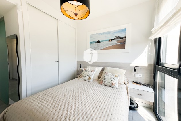 Z drugiej ręki - Bungalow -
Orihuela Costa - Costa Blanca