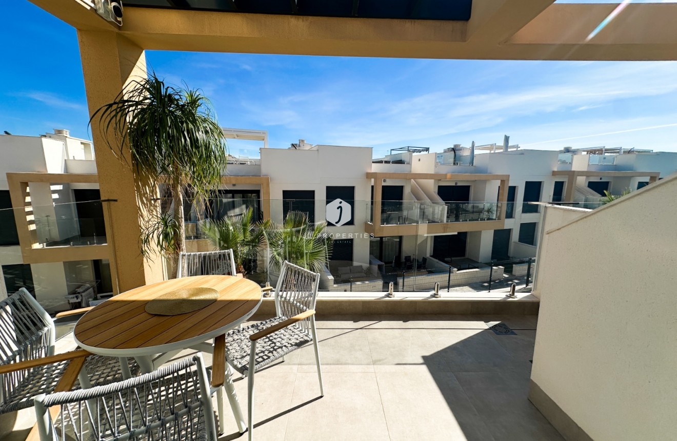 Z drugiej ręki - Bungalow -
Orihuela Costa - Costa Blanca
