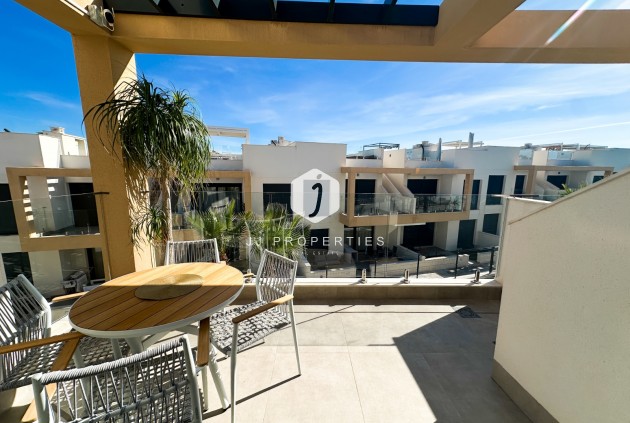 Z drugiej ręki - Bungalow -
Orihuela Costa - Costa Blanca