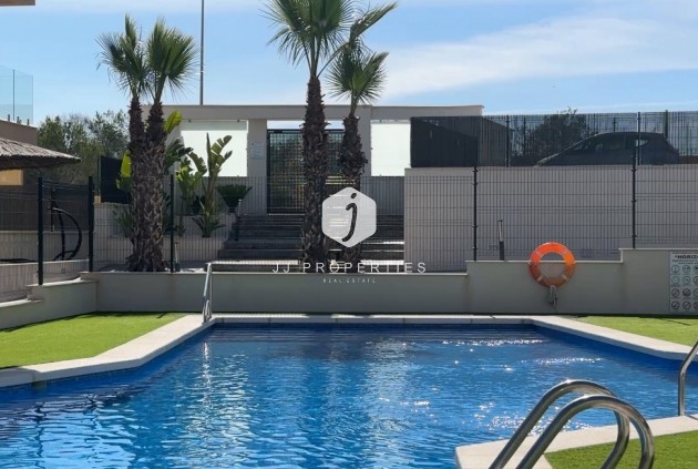 Z drugiej ręki - Bungalow -
Orihuela Costa - Costa Blanca