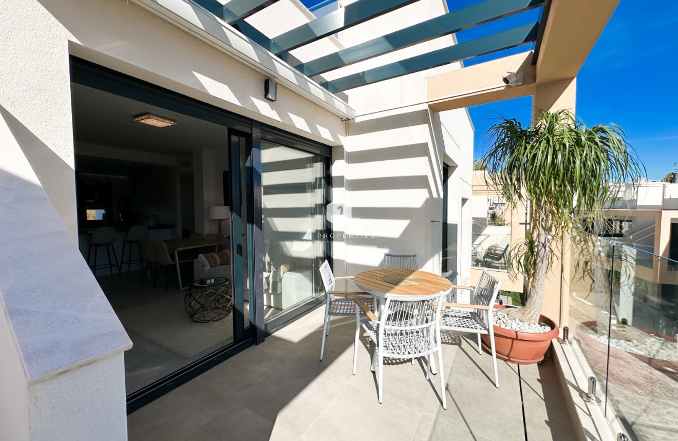 Z drugiej ręki - Bungalow -
Orihuela Costa - Costa Blanca