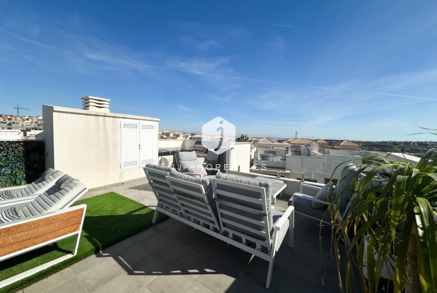 Z drugiej ręki - Bungalow -
Orihuela Costa - Costa Blanca